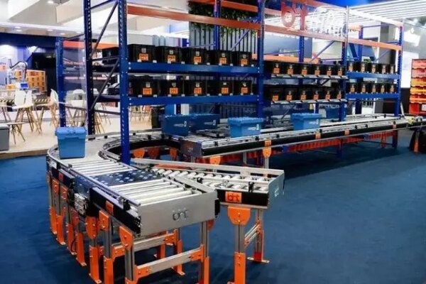 INTRA-LOG Expo chega ao último dia nesta quinta-feira (17), com novidades em logística, automação e embalagens