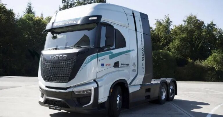 IVECO e Toyota desenvolvem caminhões a hidrogênio de nova geração por meio do projeto EMPOWER