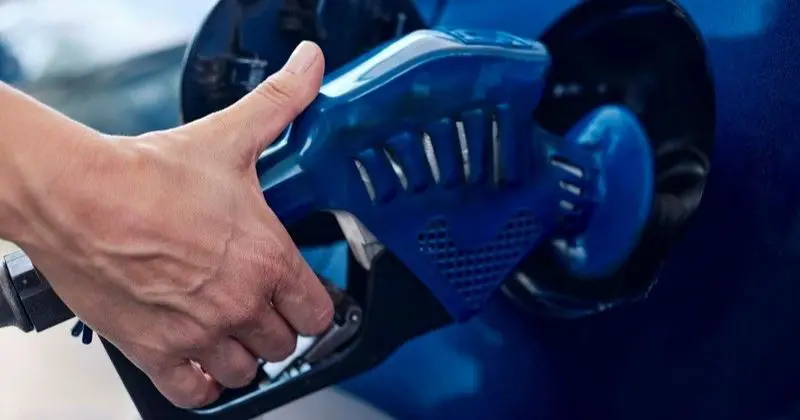 Preço do etanol cai 2,7% em agosto e amplia vantagem sobre gasolina, aponta Veloe/Fipe
