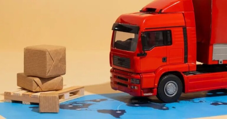 Roubo de veículos pesados recua 34,7% em SP, enquanto furtos crescem nos últimos meses, aponta Boletim Tracker Fecap