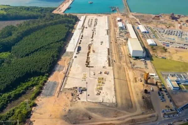 Suzano adquire 10% do empreendimento portuário Imetame Logística Porto, em construção no Espírito Santo